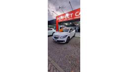 CHEVROLET - ONIX - 2013/2013 - Branca - R$ 48.900,00