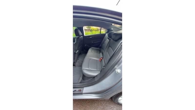 CHEVROLET - CRUZE - 2022/2022 - Cinza - R$ 105.900,00