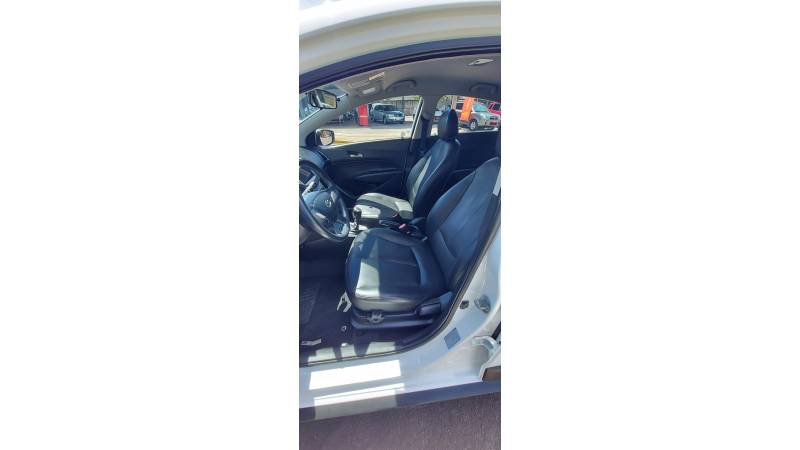 HYUNDAI - HB20X - 2015/2015 - Branca - R$ 56.900,00