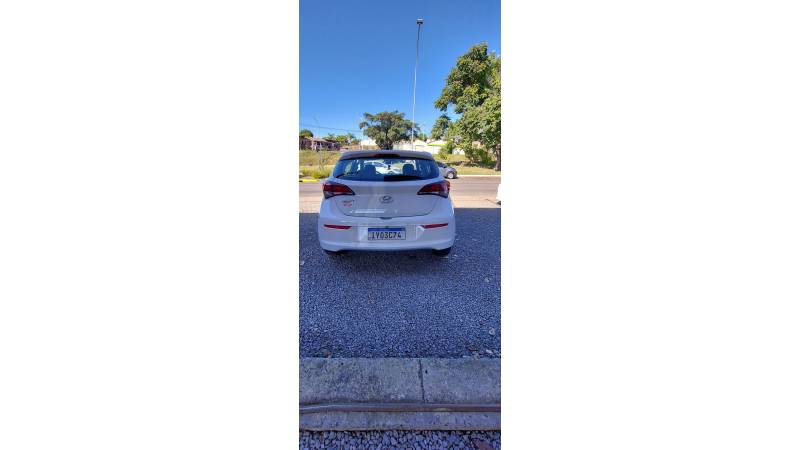HYUNDAI - HB20 - 2019/2019 - Branca - R$ 57.900,00