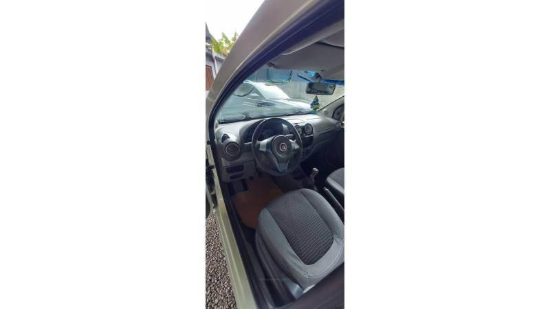 FIAT - PALIO - 2013/2013 - Branca - R$ 38.900,00