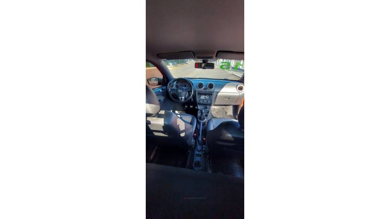 VOLKSWAGEN - SAVEIRO - 2015/2015 - Vermelha - R$ 67.900,00