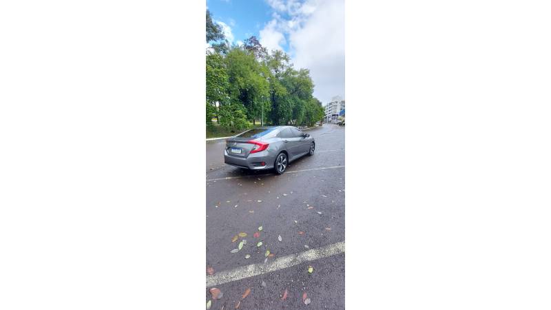 HONDA - CIVIC - 2017/2017 - Cinza - R$ 107.000,00