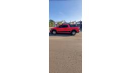 VOLKSWAGEN - SAVEIRO - 2015/2015 - Vermelha - R$ 67.900,00