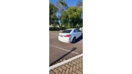 TOYOTA - COROLLA - 2015/2015 - Branca - R$ 88.000,00
