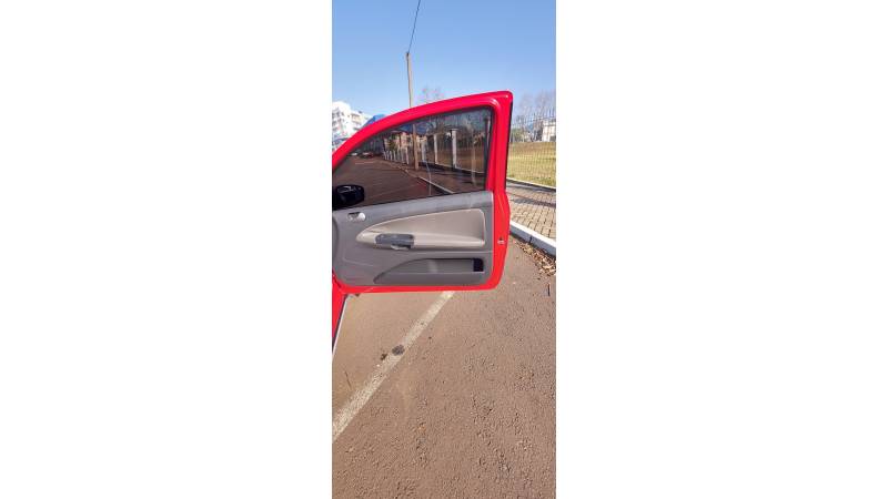 VOLKSWAGEN - SAVEIRO - 2015/2015 - Vermelha - R$ 67.900,00