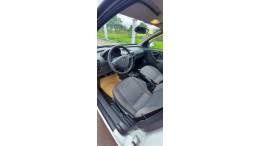 CHEVROLET - CORSA - 2012/2012 - Branca - R$ 36.900,00