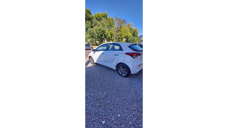 HYUNDAI - HB20 - 2019/2019 - Branca - R$ 57.900,00