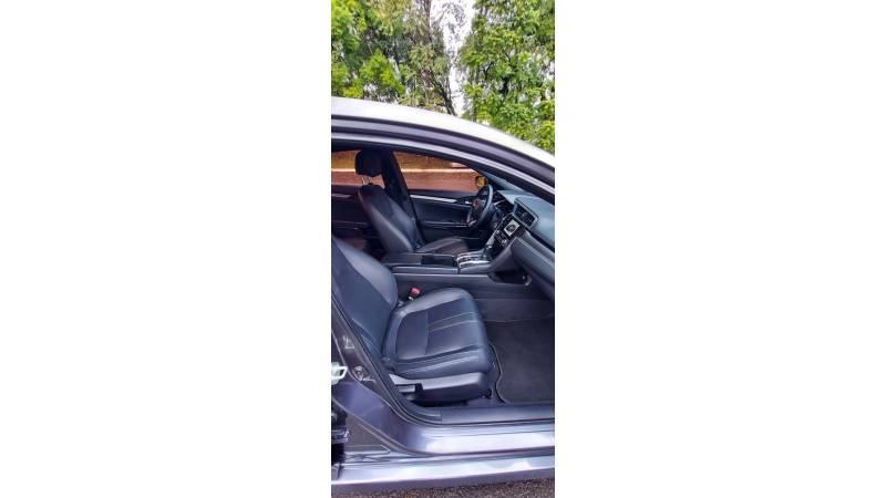 HONDA - CIVIC - 2017/2017 - Cinza - R$ 107.000,00