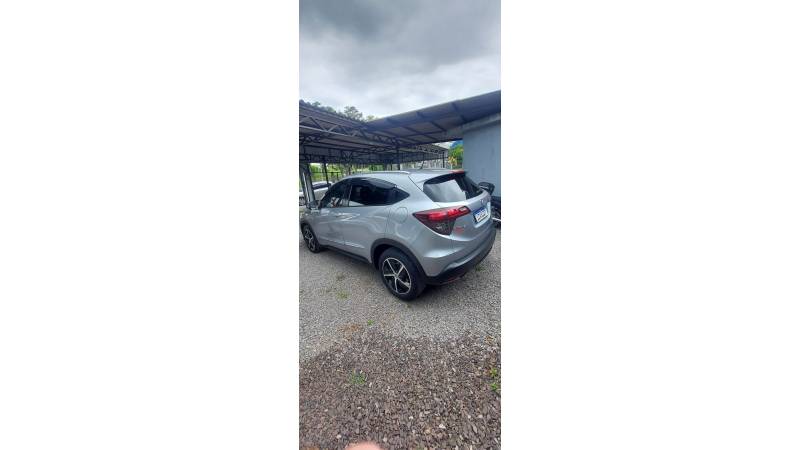 HONDA - HR-V - 2020/2020 - Cinza - R$ 108.500,00