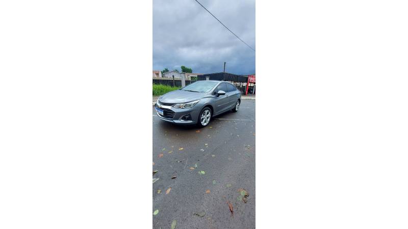 CHEVROLET - CRUZE - 2022/2022 - Cinza - R$ 105.900,00